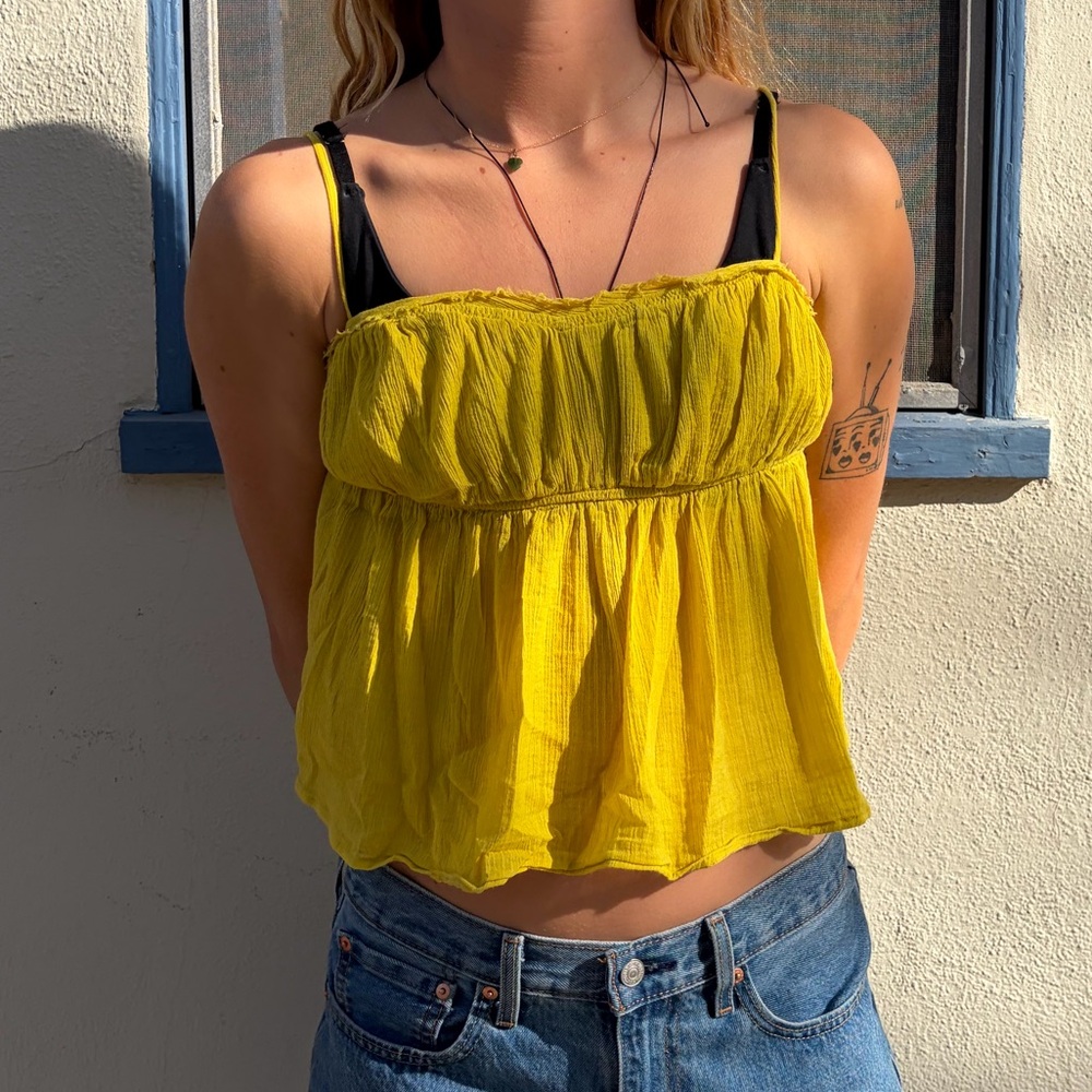 URBAN OUTFITTERS TANK TOP